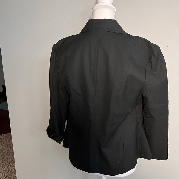 The Limited Elegant Black Suit Jacket | Classic Tailored Blazer - Picture 5 of 5